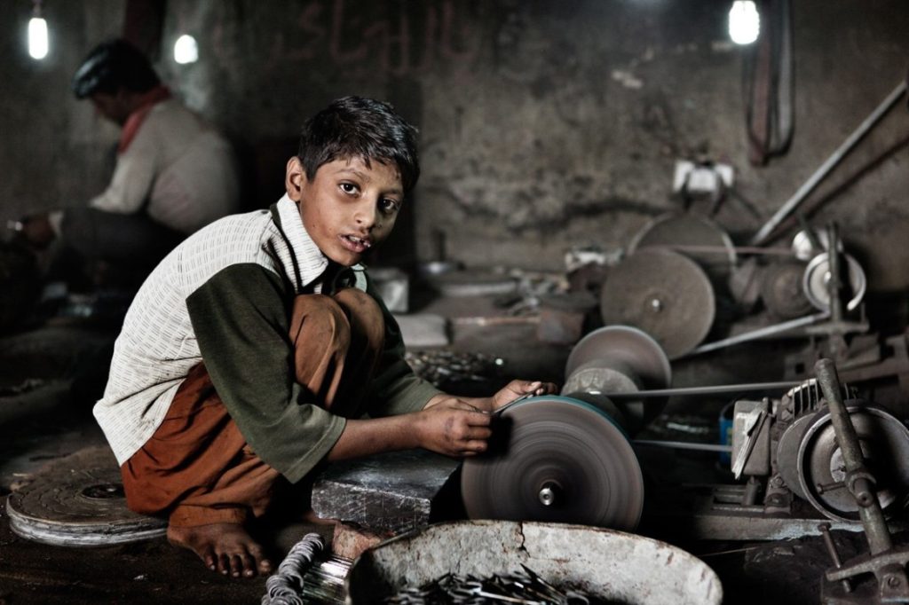 Child Labour in Hindi