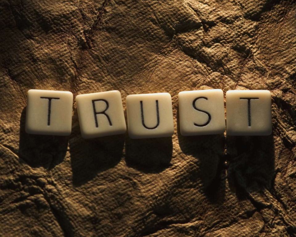 Trust and Belief Quotes in Hindi